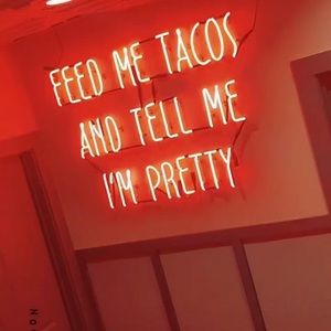 Meet your Posher, Kathe Instagram- @_ck_store_